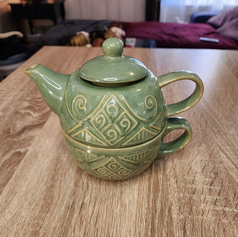 Pier 1 Green Stoneware Teapot
